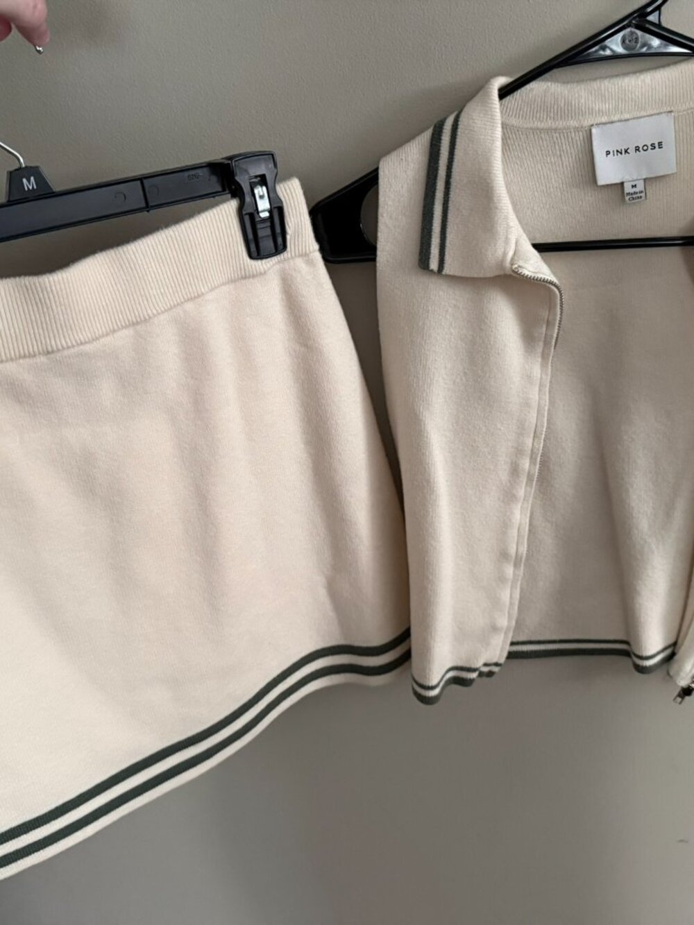 Pink Rose M cream two piece set with green detailing - mini skirt and zip vest - Picture 3 of 3